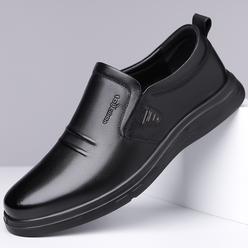 The first layer leather spring and autumn leather shoes men's real leather soft bottom non-slip business casual men's shoes plain leather shoes The first layer leather spring and autumn leather shoes men's real leather soft bottom non-slip business casual men's shoes plain leather shoes