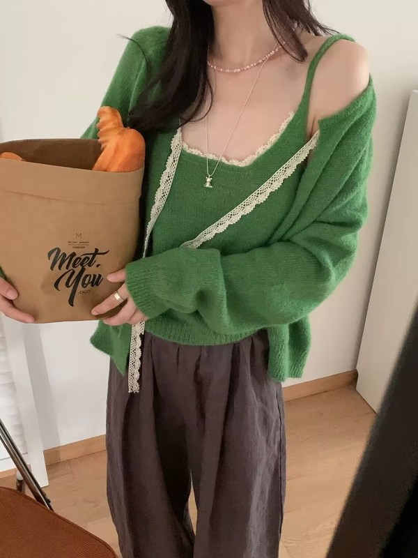 韩系温柔风软糯气质百搭蕾丝拼接针织开衫吊带两件套女秋季新款|undefined