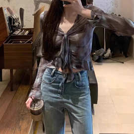 跨境出口欧美V领扭结扎染网纱长袖T恤设计感修身显瘦辣妹衬衫上衣
