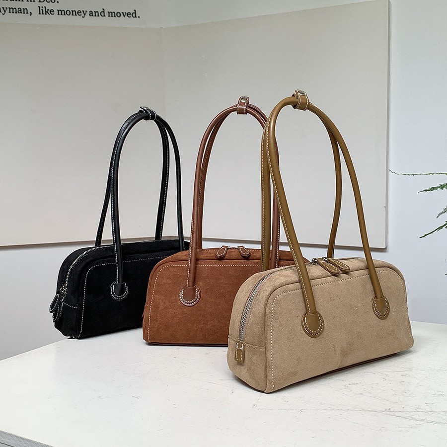2025 New Suede Baguette Bag Minimalist Luxury Underarm Bag Shoulder Bag Fashion Versatile Women's Bag - Thumbnail 4