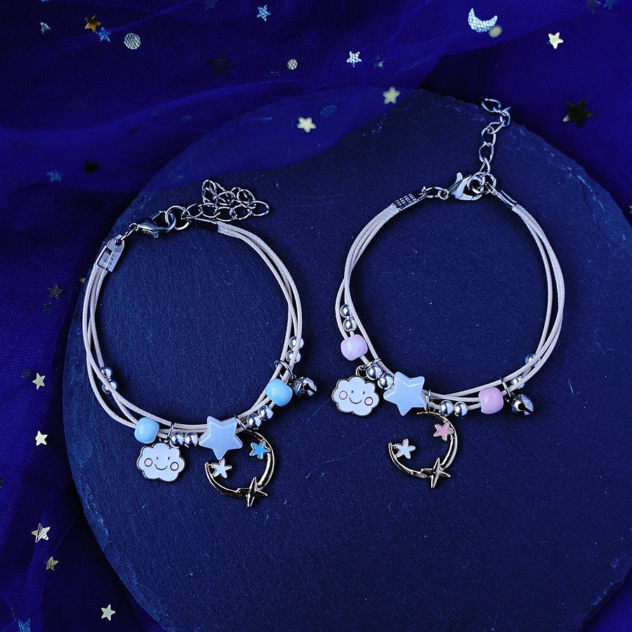 Simple Style Star Alloy Metal Bracelets display picture 1