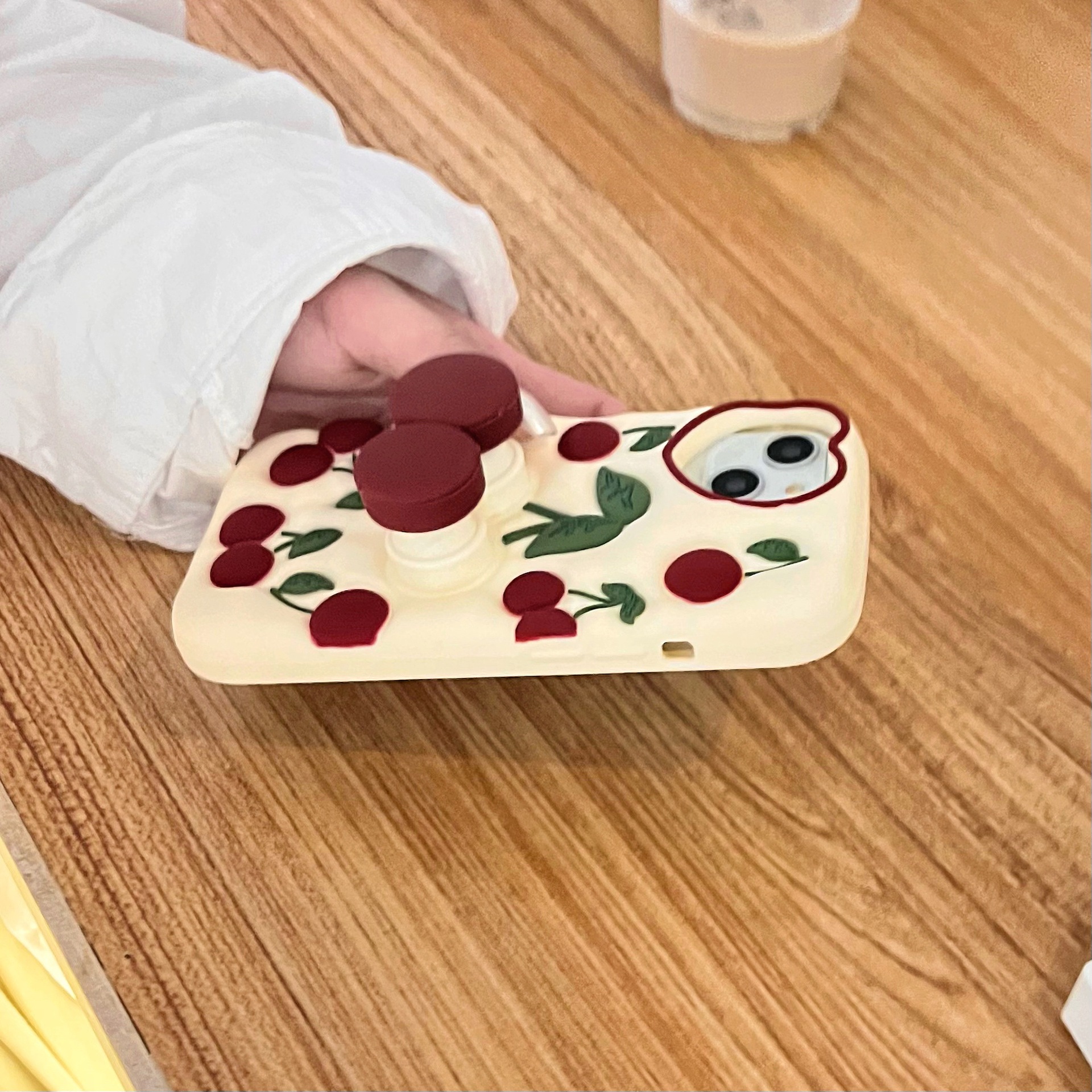 58g Weight iPhone Applicable Brands Phone Cases Classification Silica Gel Material Cherry Pattern Cute Style Silica Gel Cherry Cute Phone Cases Phone Accessories 4