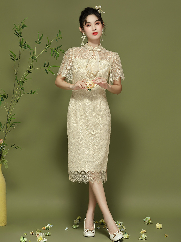 Summer lace cheongsam
