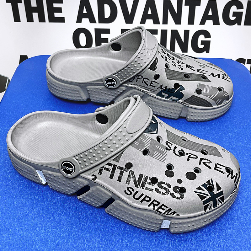 Lochschuhe Sommeroberbekleidung, Anti-Rutsch-Hohle Tarnung Dual-Purpose-Taschenkopf Große Hausschuhe Herren Strandsandalen_voghion.com