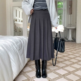 女式衬衫;半身裙;女式针织衫