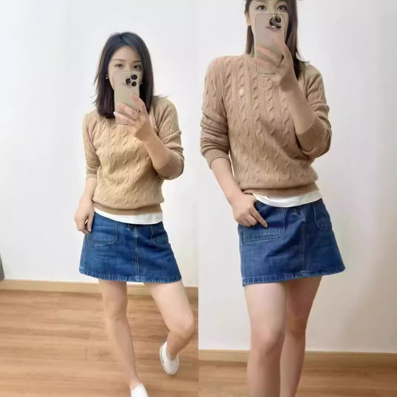 The original factory produced 24 80% wool 20% cashmere cashmere cashmere sweaters for women, light, fluffy, soft, waxy and smaller