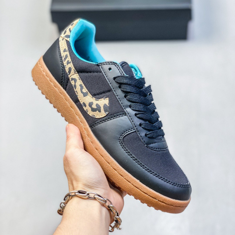 Quality low retro fashionable classic comfortable sneakers for men…