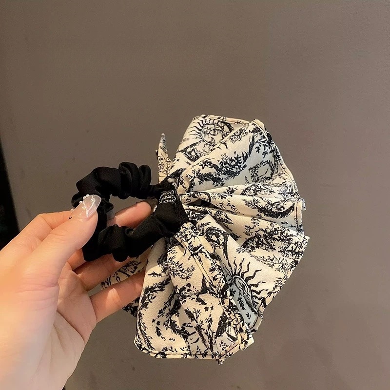 Elegantes Haargummi Für Hochsteckfrisuren Elastisch Mona Stil_voghion.com