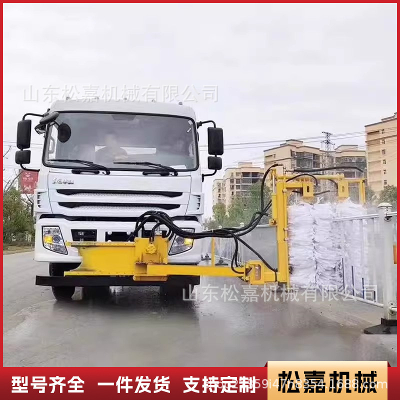 Vehículo de limpieza automática de valla de alta velocidad de la máquina de limpieza de valla de autopista montada en el vehículo desmontable de doble cepillo de rodillos