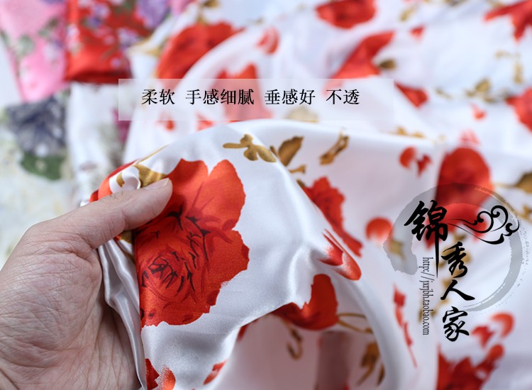 tela de seda impresa de flores tela de seda ropa antigua tela de prenda de ropa china tela de impresión de flores de plantas DIY