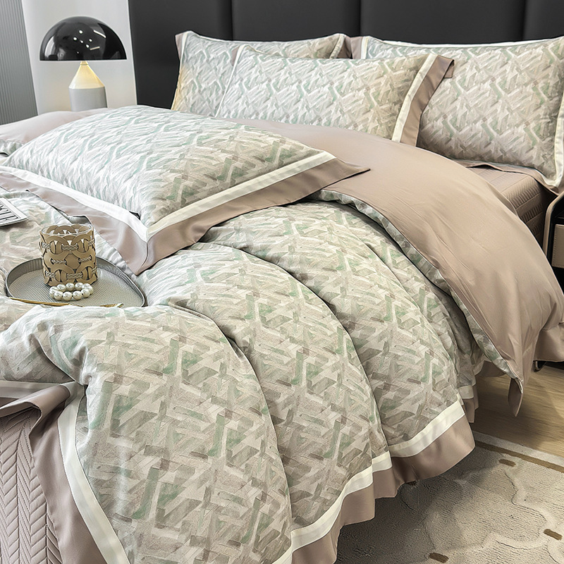 Duvet Cover SetMicrofiber Duvet Cover Luxury 100s Tencel Long-Staple Pure Four-Piece Bedding Set With Embroidered Cotton Duvet Cover And Bed Sheet_voghion.com