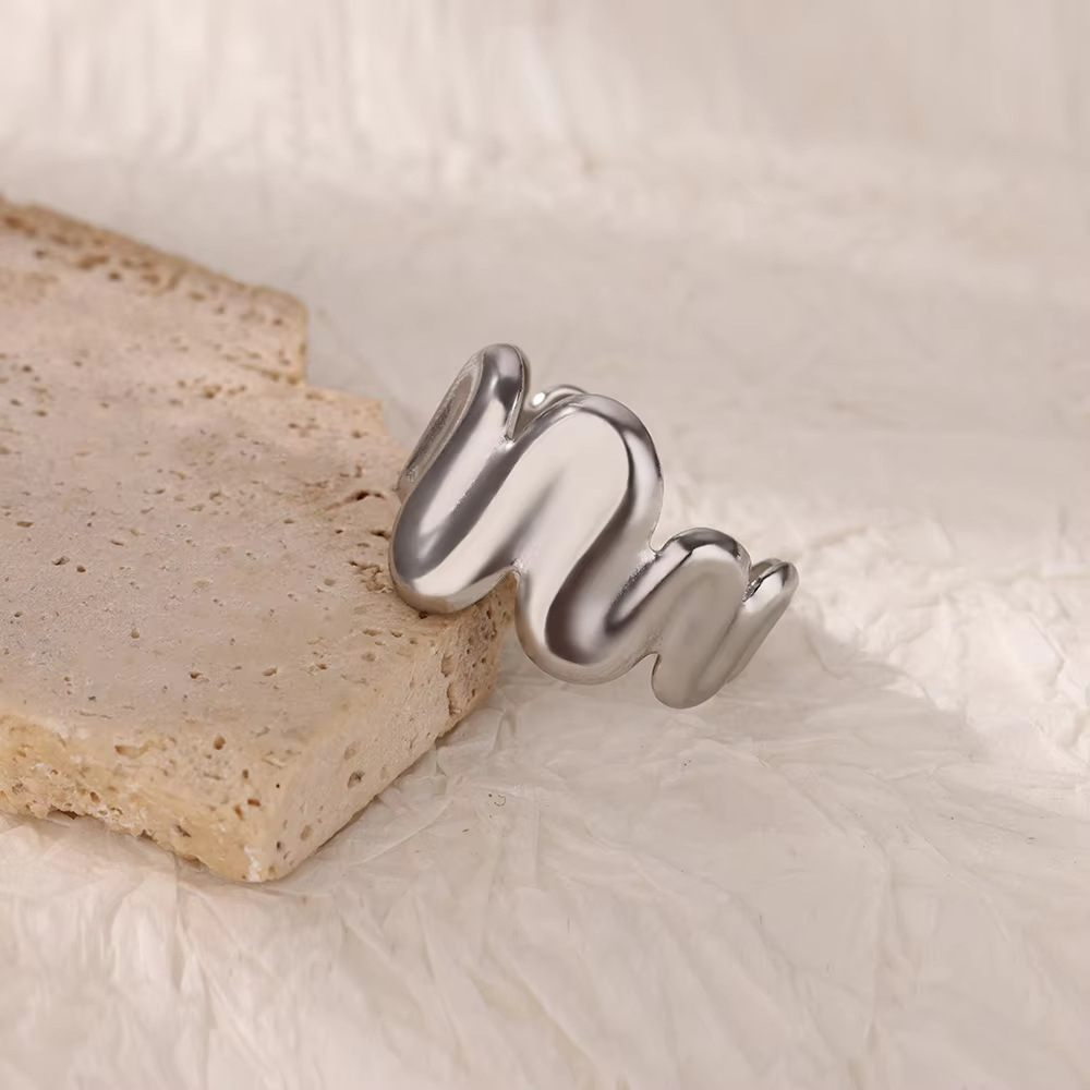 8g Weight 0.03µm-0.05µm Gold Plating Thickness PVD Coated Gold Plating Process Real Gold Plated Plating Material Stone-Free Inlay Material Open Rings Classification 1 Piece Quantity Casual, Daily Occasion 304 Stainless Steel Material Solid Color, Lines Pattern All Seasons Season Unisex Gender Simple Style, IG Style Style Waterproof Non Tarnish, Plating Craft Gold, Silver Color PVD Coated Real Gold Plated 18K Gold Solid Color Lines Titanium Steel Simple Style IG Style Waterproof Non Tarnish Open Rings 8