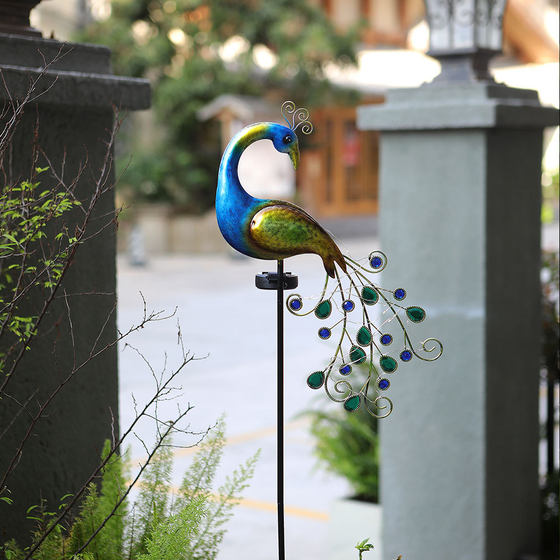Cross-border Amazon solar peacock lamp courtyard garden decoration crafts lawn lamp villa layout plug lamp