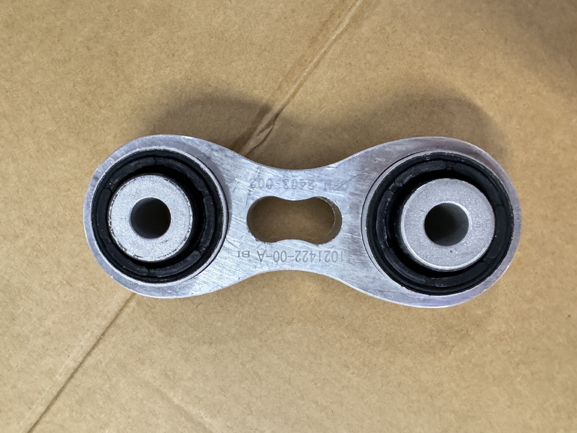 1027441-00-A is suitable for Tesla Model S/X rear upper swing arm connecting rod suspension linkage