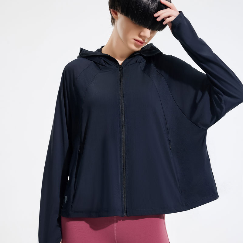 Black Vinyl Brim Sun Protection Jacket for Women, UV-Protective Ice Silk Cool-Fabric Breathable Short-Style UPF50+ Cyber-Famous Shawl-Style Sun Shirt