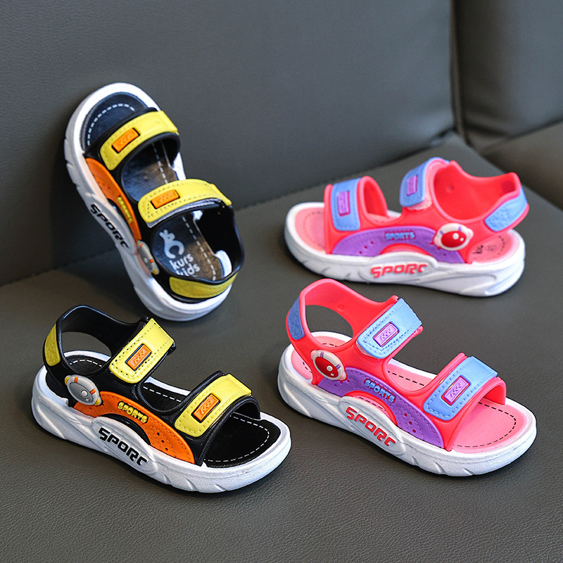 Sandalias para niños 2024 nuevos zapatos de verano para niños pequeños y medianos, zapatos de playa para niños pequeños, zapatos de moda