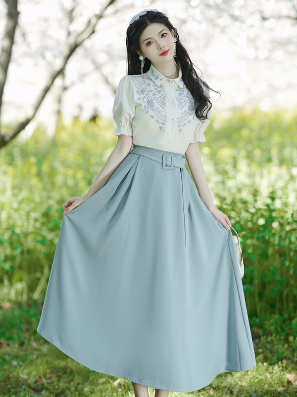 Real shot new national style Chinese element retro style new dress overskirt suit price limit +40