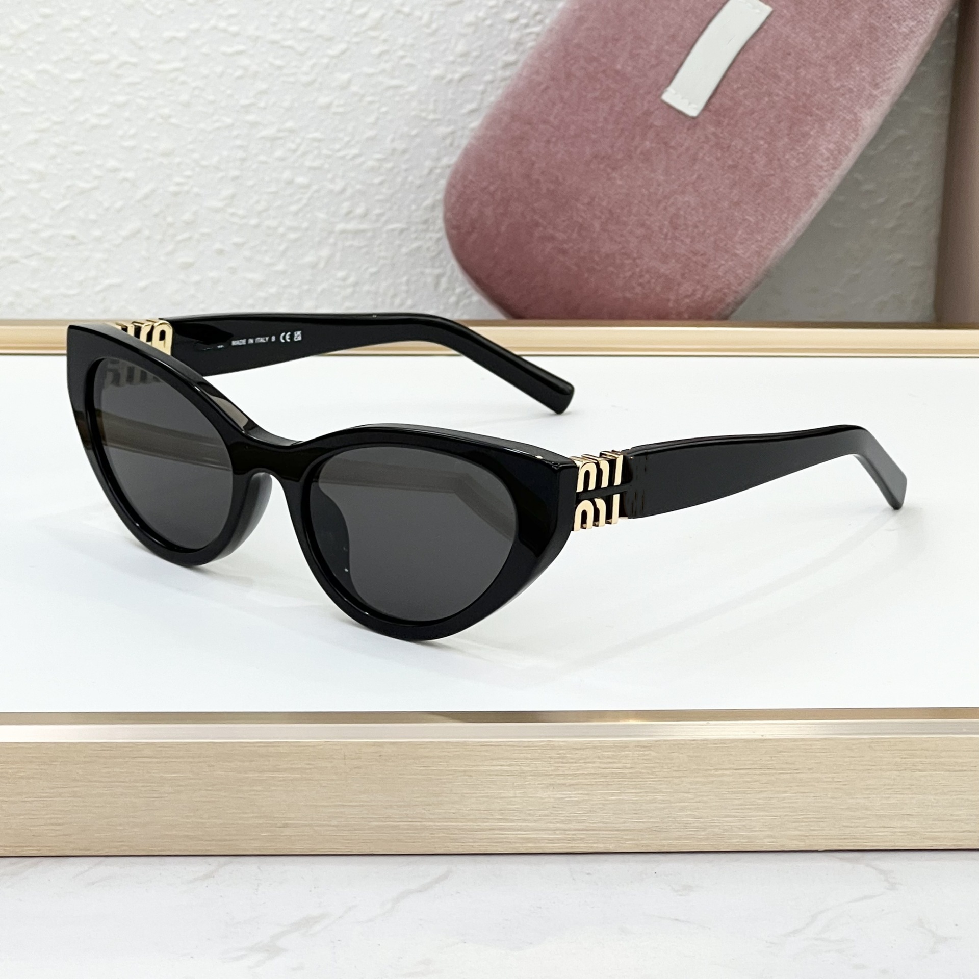 Sunglassesmua04S Fashionable Cat-Eye Retro Sunglasses for Women, High-End European and American Fashion Versatile Sunglasses