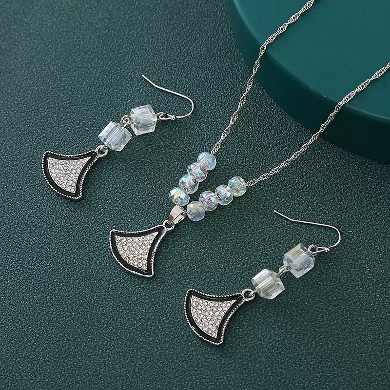 跨境欧美复古几何轻奢高级感气质冷淡风项链耳环套装饰品女生礼物