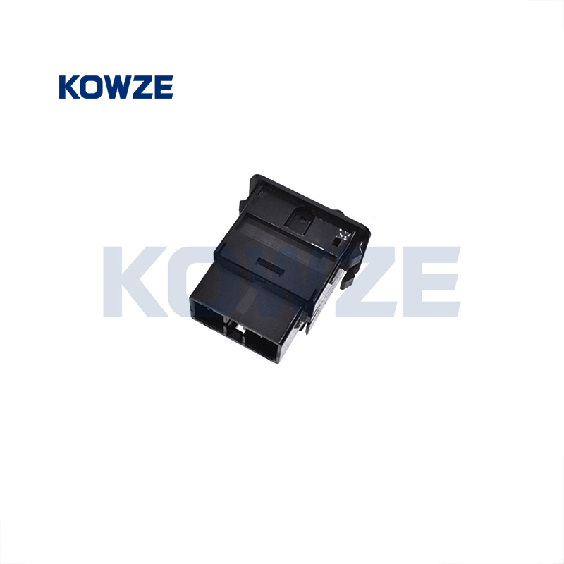 MB561722 CUS (5)
