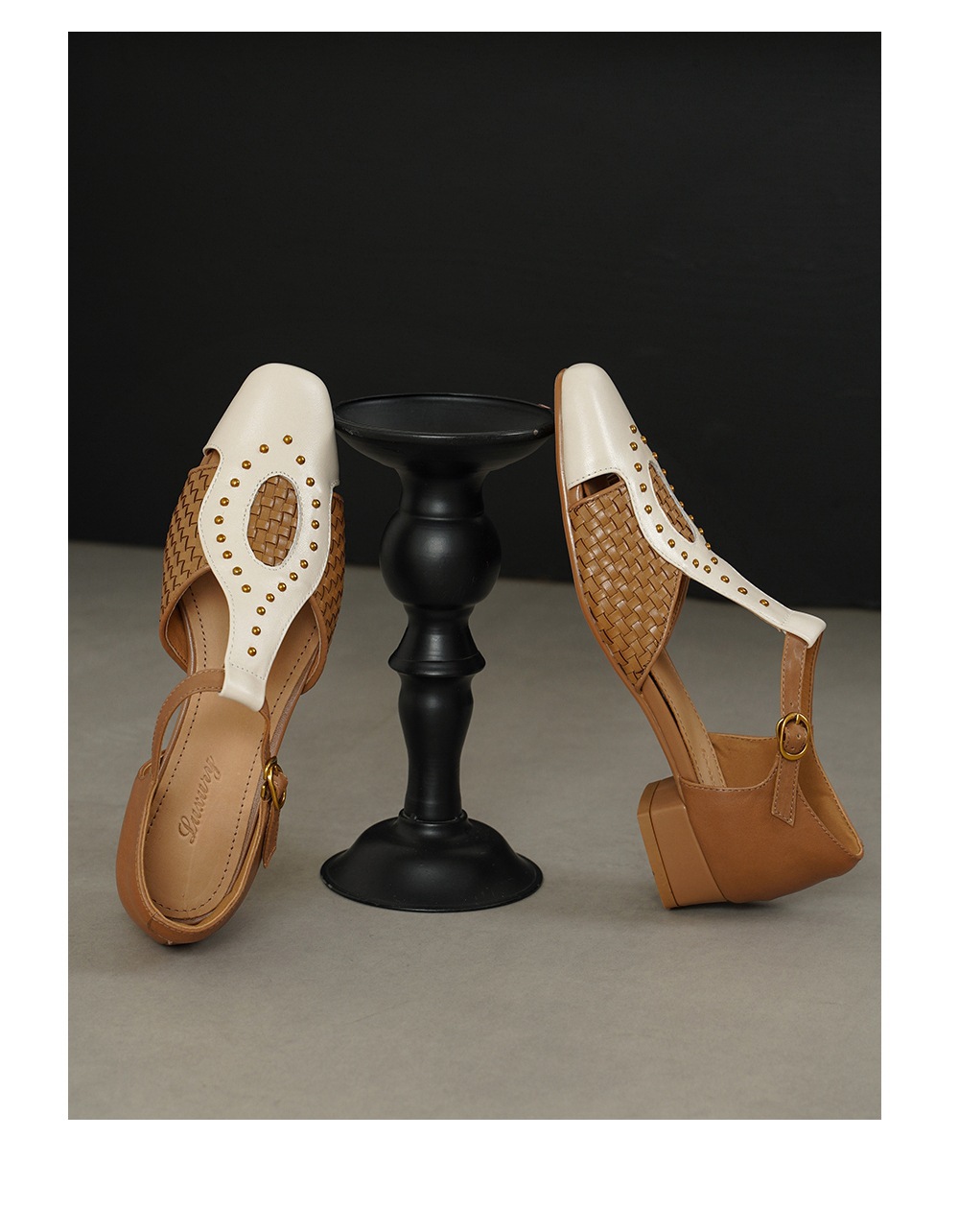 Sandal nữ mũi nhọn gót thấp da bò đinh tán phong cách La Mã — đen chi tiết 17