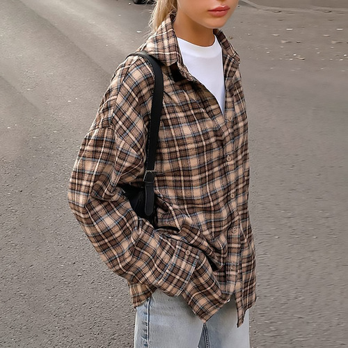 European-style spring retro plaid shirt for women, mid-length design with a stylish base layer, loose-fitting plaid shirt.
