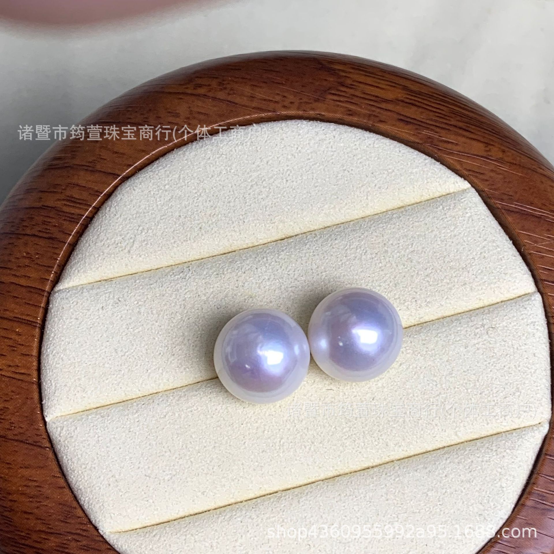 화이트 + 스털링 실버 귀걸이