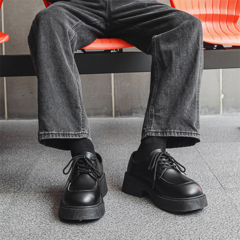 Zapatos de cuero masculinos de otoño transpirables zapatos de moda universal marca de moda británica grasa suela casuales negro derby zapatos de cuero antideslizantes