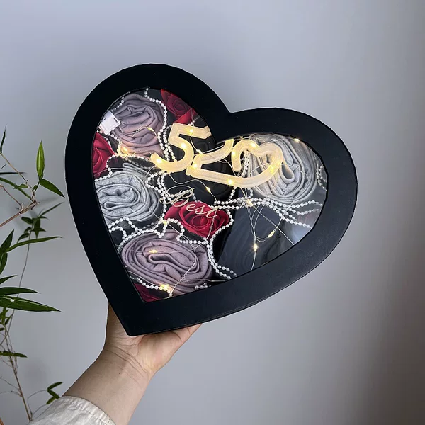 Valentine's Day Underwear Love Plastic Gift Box Creative Flowers Transparent Large Heart-shaped Packaging Box Birthday Gift Box