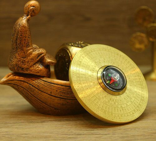 Brass Solid Mini Compass Rotating Compass Bagua Compass Fingertip Gyro Handle Parts Manufacturer Wholesale