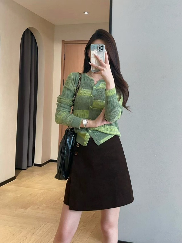 时髦显瘦花色条纹衫羊毛混纺竖坑条短款针织开衫女2025秋G092401|undefined
