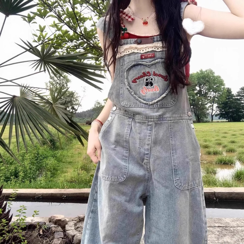 Denim Strap Pants Women's Spring and Summer New Age-reducing Cute Casual High Waist Retro Loose Purple Trousers Denim Strap Pants Women's Spring and Summer New Age-reducing Cute Casual High Waist Retro Loose Purple Trousers