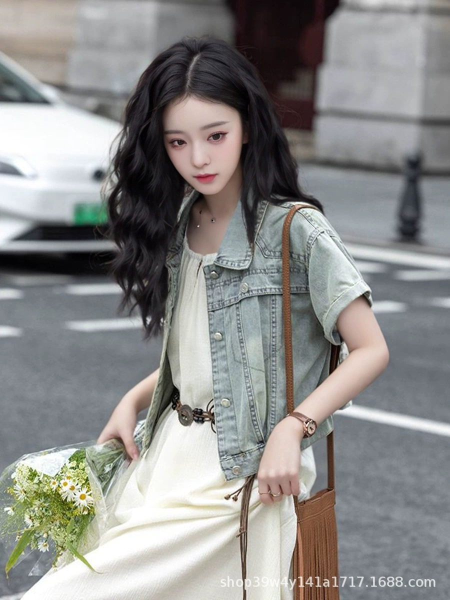 Retro short shirt, loose fit