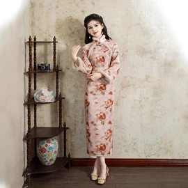 旗袍;连衣裙;木质工艺品