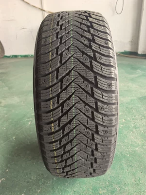 Vehicle tire tires 215 225 235/55R18