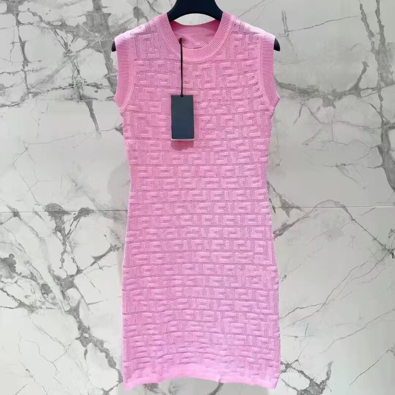 Summer New Style Chanel-Inspired Solid Color Short Knit Vest Dress with a Spicy Design and Tight-Fitting Bodycon Skirt