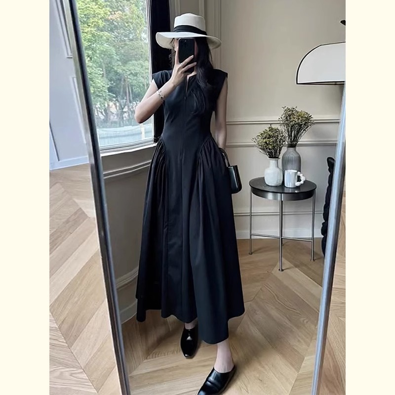 Đầm liền không tay nữ kiểu Pháp tinh tế, thiết kế che bụng, dáng suông — Váy liền màu đen chi tiết 7