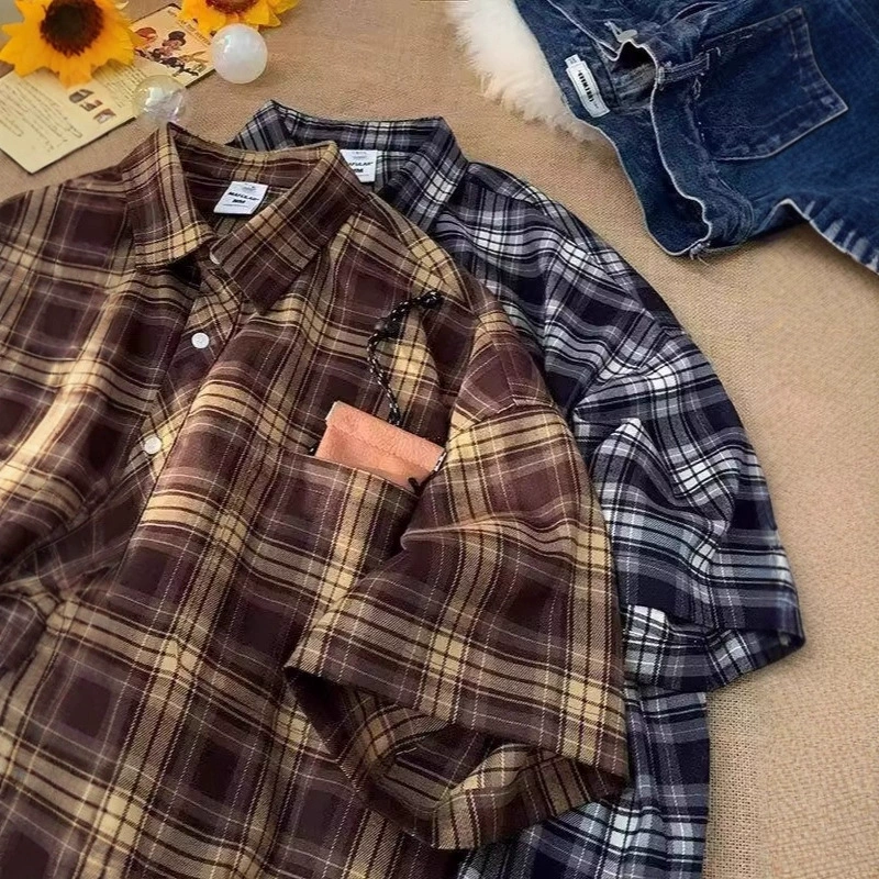 Американские клетчатые рубашки с короткими рукавами в стиле ретро для мужчин и женщин, летние свободные повседневные рубашки с четвертью рукавов, топы для рубашек High Street Cross-Border