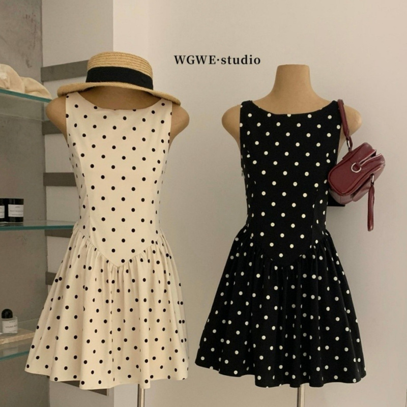 Wgwe Summer French Style Elegant Polka Dot Color-Blocking Waist-Cinching Slimming Sleeveless A-Line Dress for Women W9282 Wgwe Summer French Style Elegant Polka Dot Color-Blocking Waist-Cinching Slimming Sleeveless A-Line Dress for Women W9282