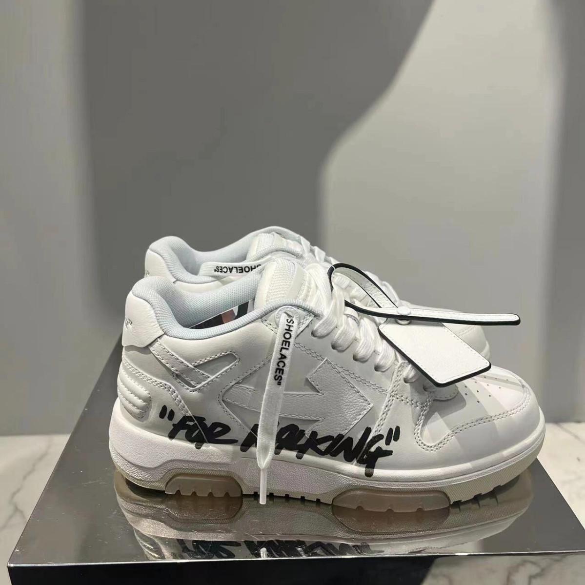 High-quality, cross-border OFF-WHITE sneakers, Out Of Office collection, fashionable and sporty for both men and women