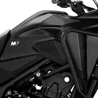 NX400 NX500 motorcycles, thickened fuel: Motorcycle helmet anti-fog film