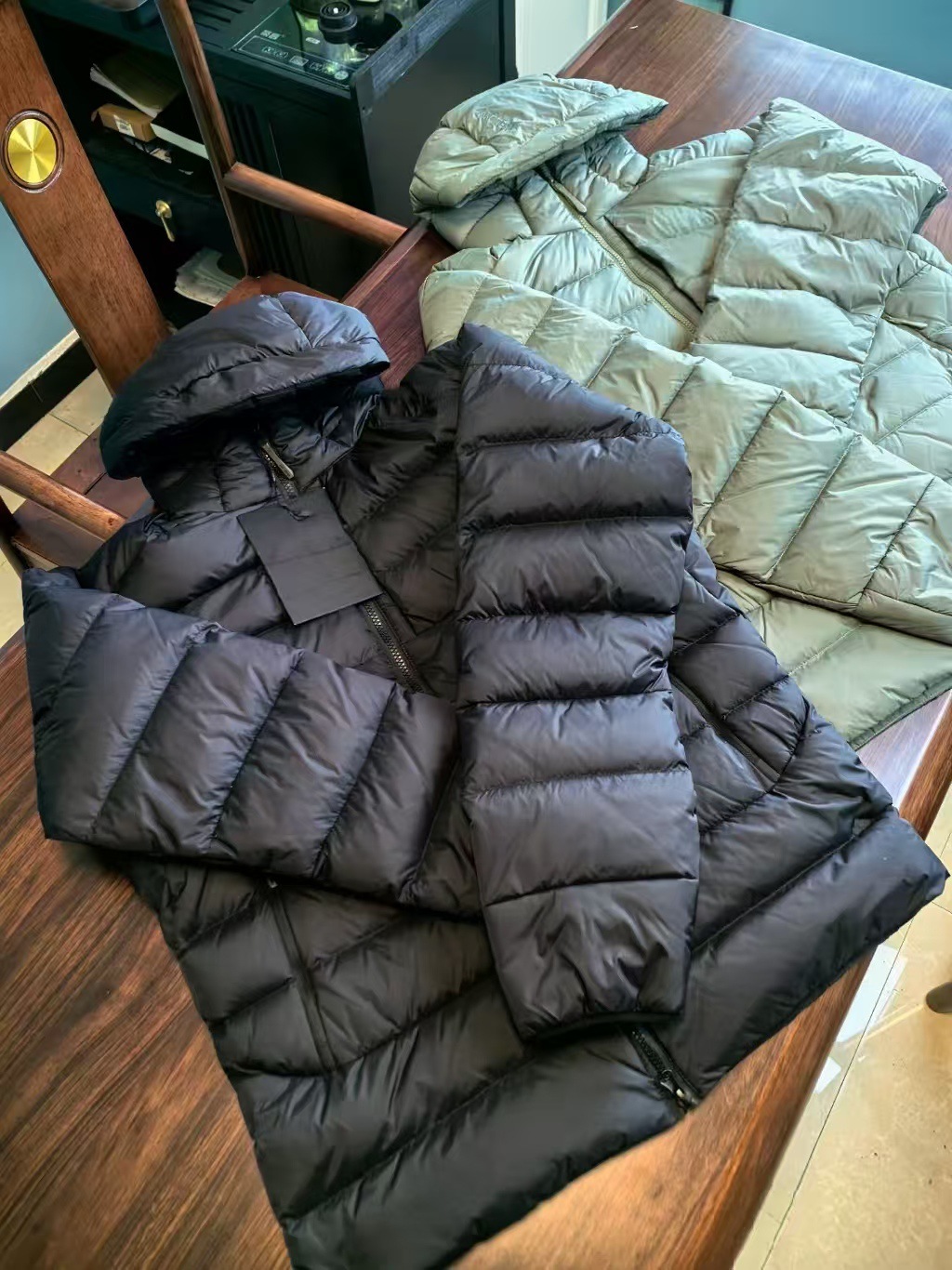 Bird 's house flat rib plum jaqueta al aire libre a prueba de viento, impermeable, cálido, esquí de montaña relajado