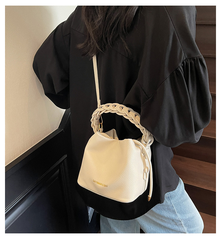 Korean style bucket bag 2025 Summer new style, trendy and versatile, women's crossbody, niche and super popular single-shoulder bag full figure