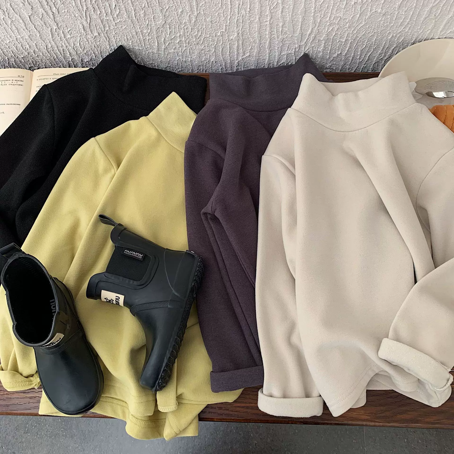 2025冬季新款韩版儿童纯色高领打底衫男童高克重弹力厚实保暖上衣