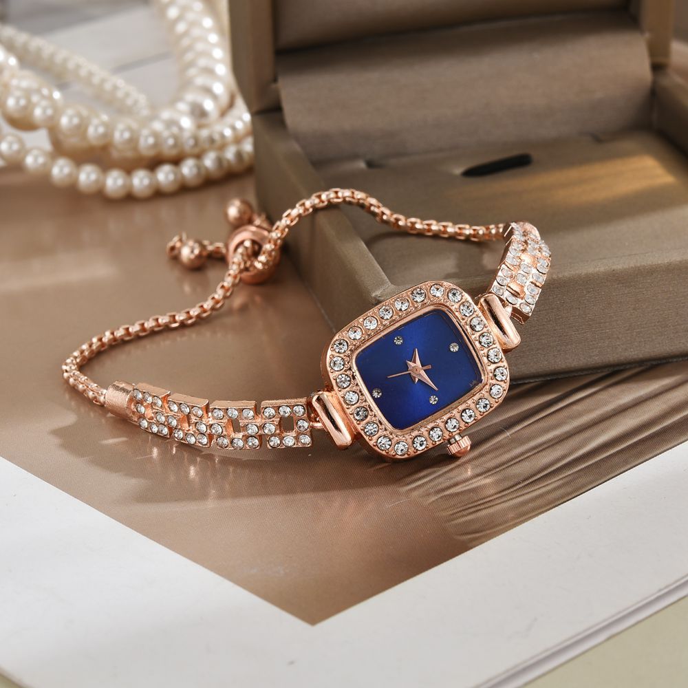 Nueva estudiante de estilo coreano temperamento diseño de cuerda de dibujo pequeño cuadrado con incrustaciones de diamantes temperamento de moda simple reloj de pulsera femenino