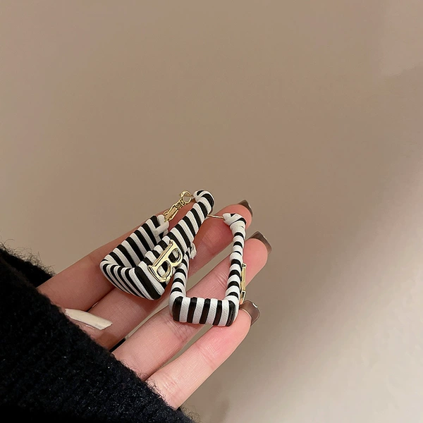 60#Silver needle-alloy-geometric