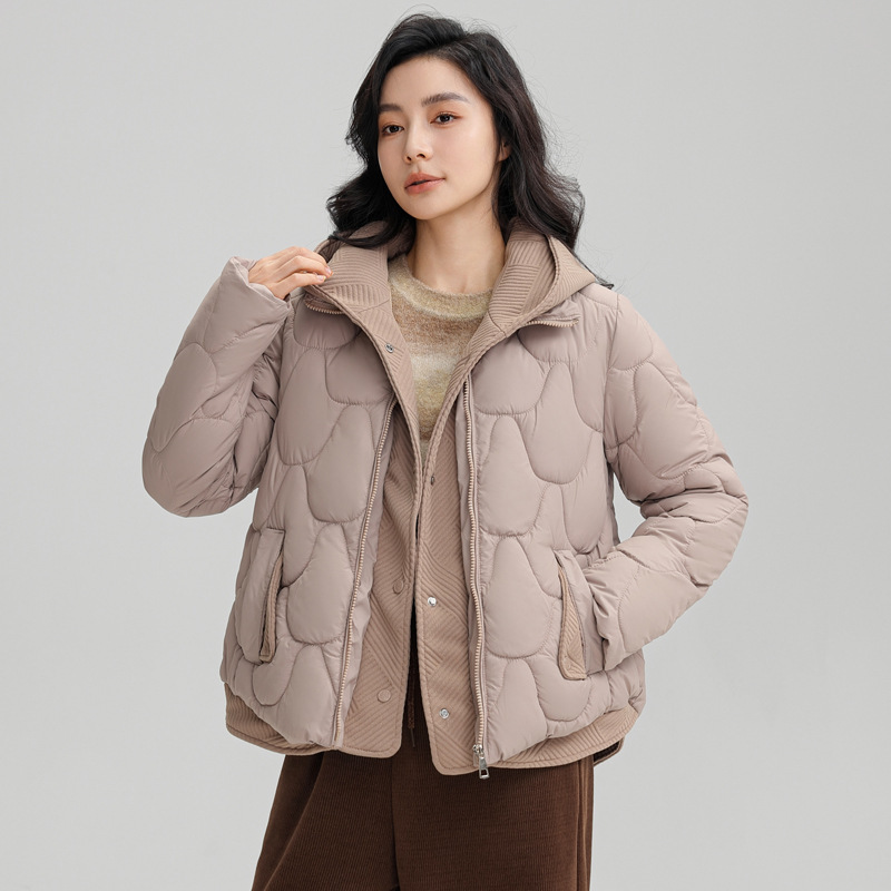 Fake Two-Piece Cotton Jacket for Women, 2026 Winter New Short Style for Petite Figures, Fashionable Korean-Style Loose Hooded Coat