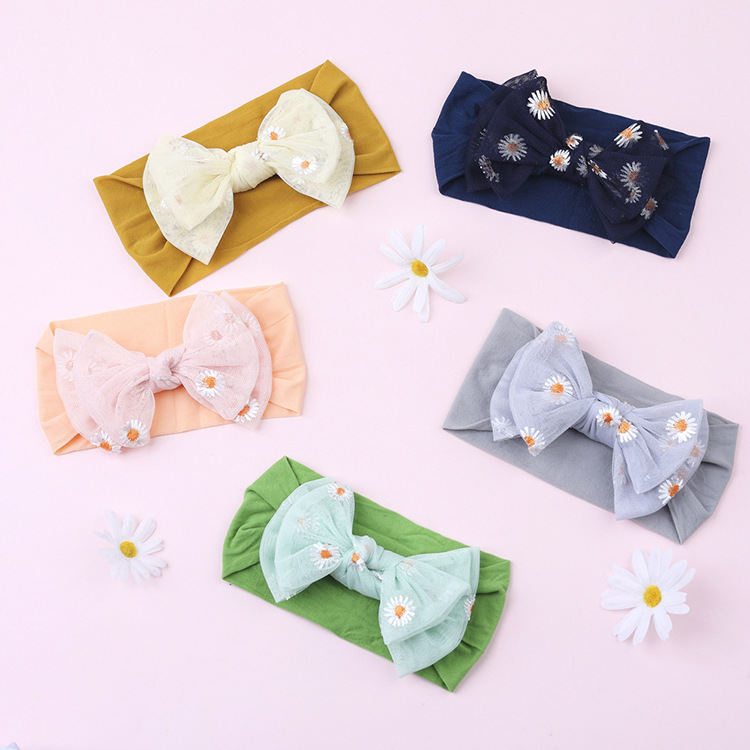 Simple Solid Color Double Bow Children Small Daisy Flower Nylon Headband display picture 2