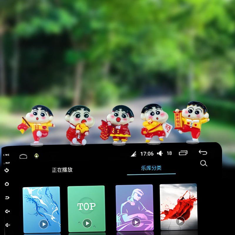 Nuevos adornos de coche súper lindos Año nuevo pequeño nuevo pequeño automóvil de dibujos animados consola central de navegación decoraciones de la pantalla sacudiendo la cabeza