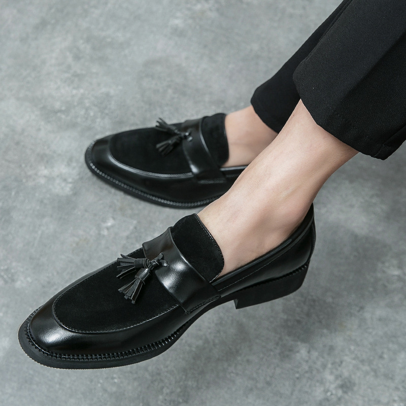 Zapatos de cuero de punta para hombres tendencia británica un pedazo de ropa de negocios transpirable zapatos de beans zapatos de hombre casuales